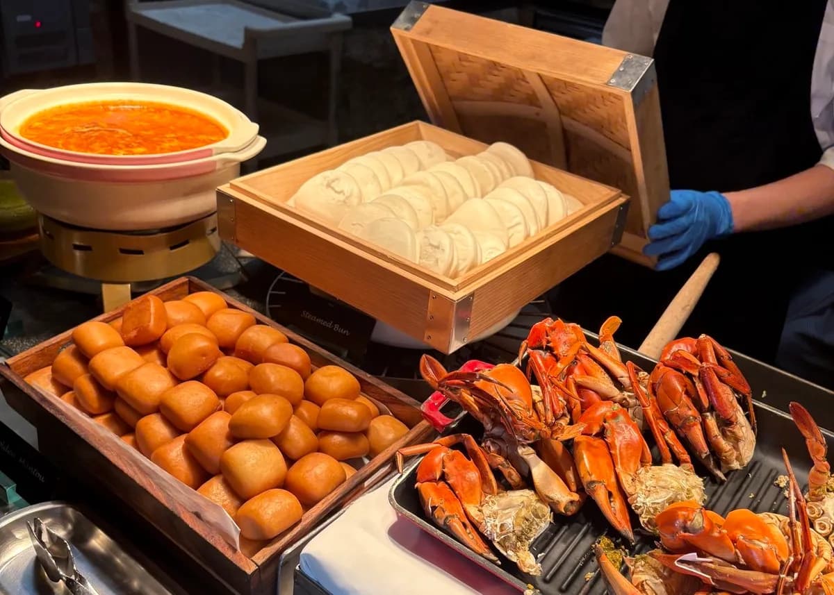 The Edge Buffet Review: Unlimited Lobsters, Snow Crabs & More? - Restaurant food photos in Singapore