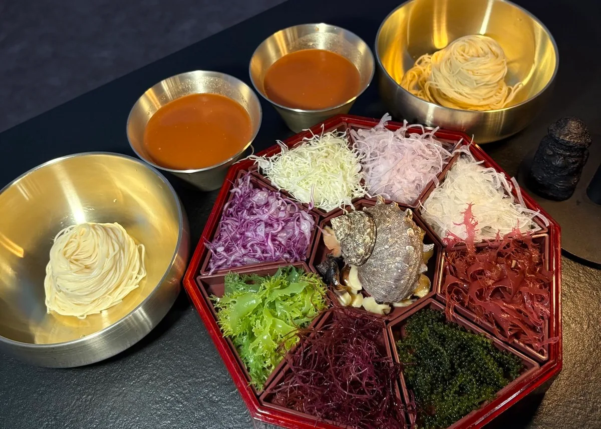 Jeju Haenyeo Review: $45 Jeju Omakase That Feels Like You're Dining Underwater?! - Restaurant food photos in Singapore
